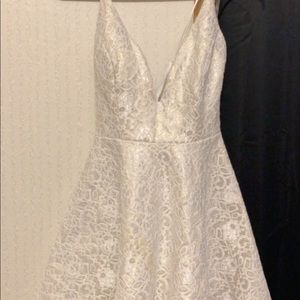 Size medium white and gold dress like new!